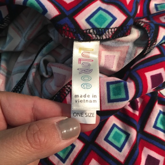 LuLaRoe OS leggings - Picture 3 of 3